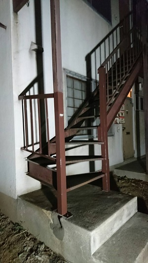 札幌市,東区での鉄骨階段の腐れによる修繕工事