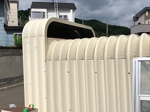 簡易ガレージ前面ロングパネル化工事《かさ上げ工事》２現場