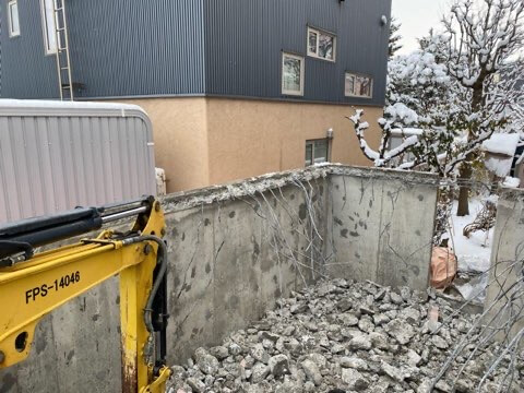 札幌市白石区　ガレージかさ上げ工事