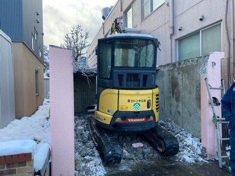 札幌市白石区　ガレージかさ上げ工事