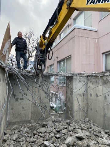 札幌市白石区　ガレージかさ上げ工事