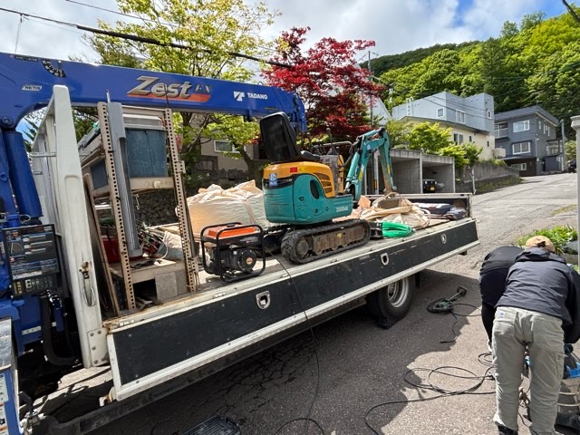 札幌市西区にて中川製作所カーポート　ジクイ工事